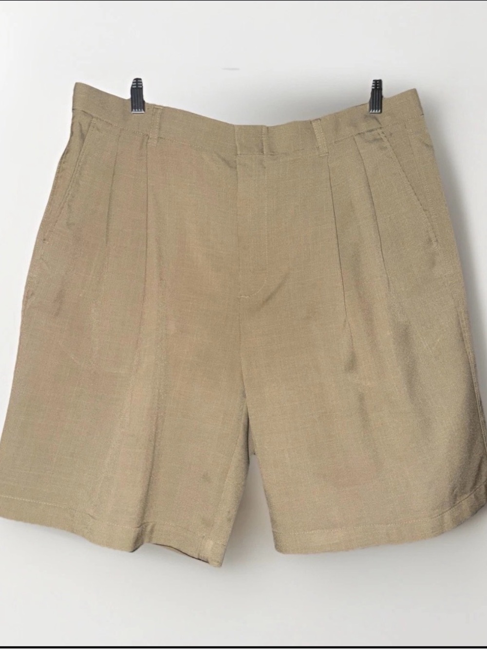 Classic Flat Front Men’s Shorts in Khaki
